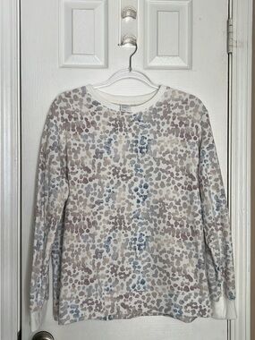 Pastel color leopard sweatshirt